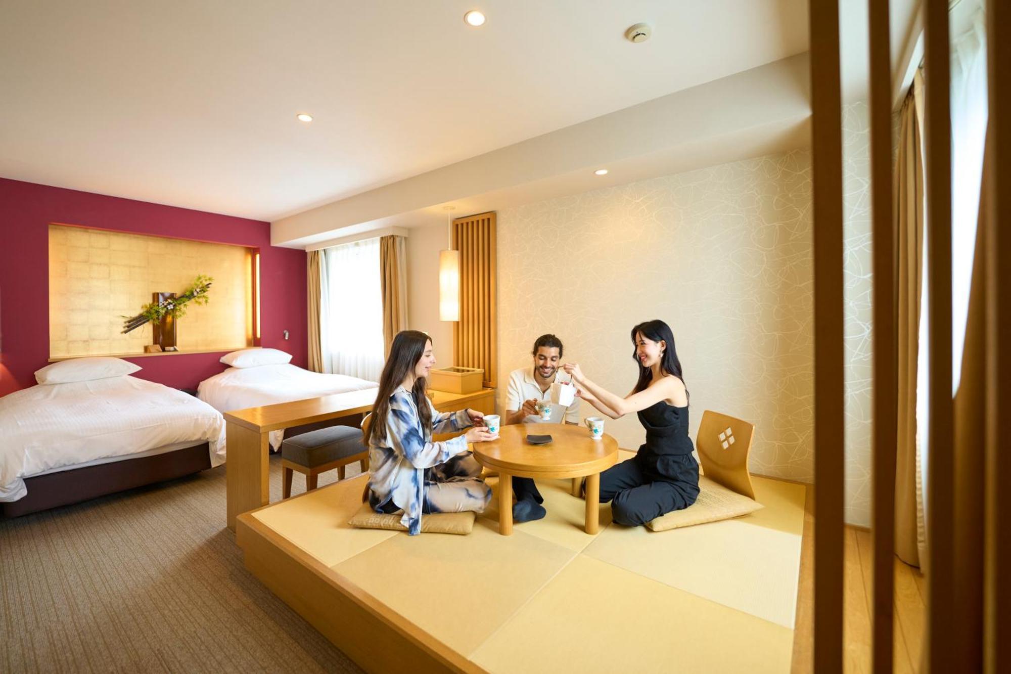 Hotel Resol Trinity Kanazawa Buitenkant foto