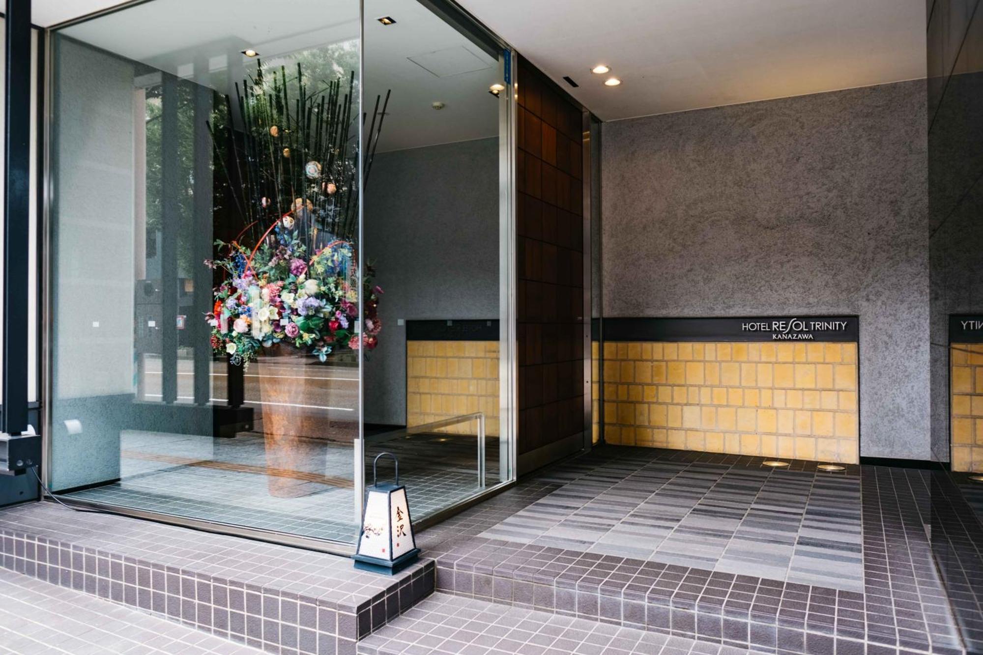 Hotel Resol Trinity Kanazawa Buitenkant foto
